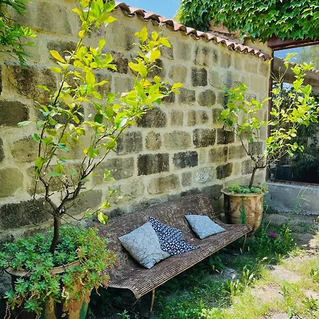 Belle Maison De Village Avec Piscine Villa