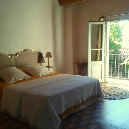 Villa Belle Maison De Village Avec Piscine Saint-Quentin-la-Poterie