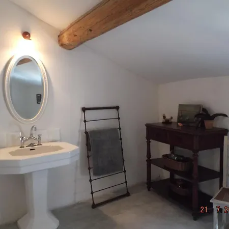 Villa Belle Maison De Village Avec Piscine Saint-Quentin-la-Poterie